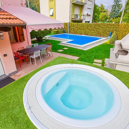 Jane E Jolie Holiday Home Private Swimming Pool Valbrona Exterior photo
